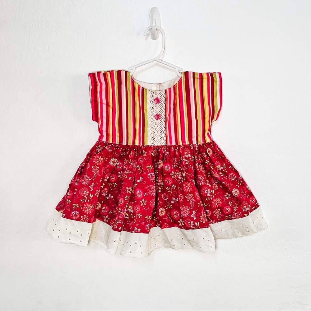 Hattie Rae Floral Tunic - Picture 1 of 4